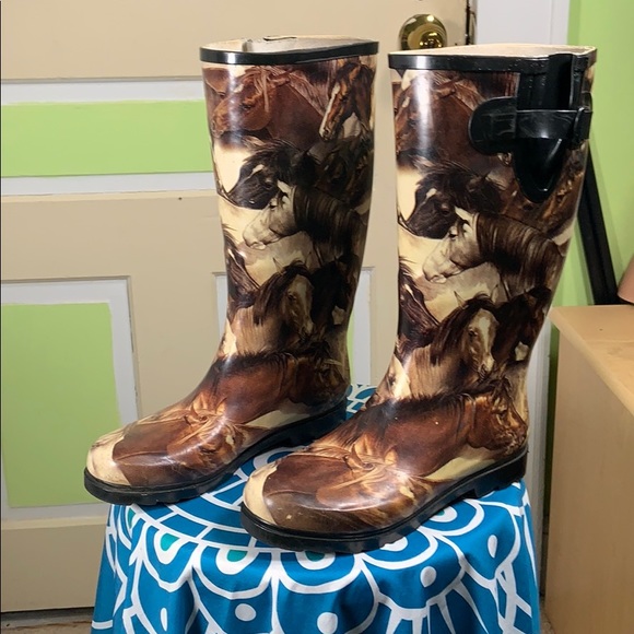 daily shoes rain boots